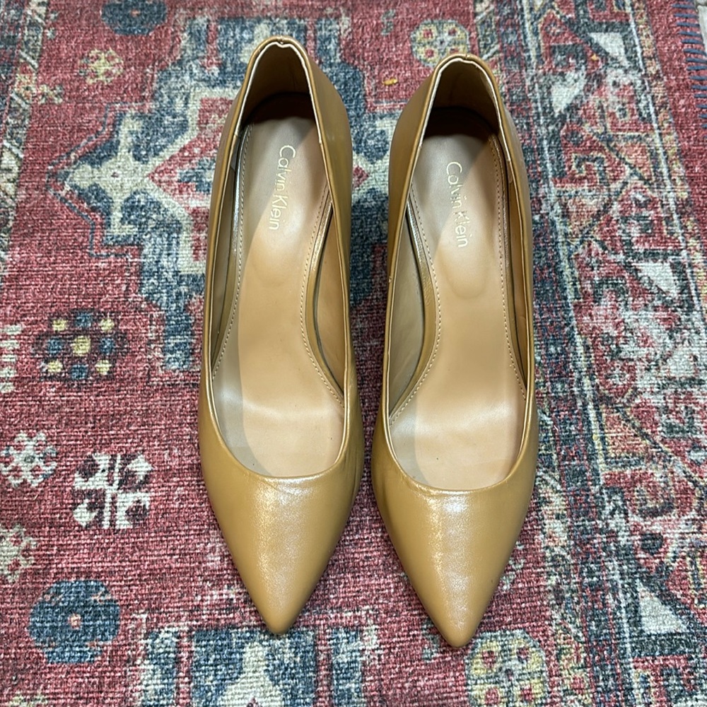 Calvin Klein Pumps 8